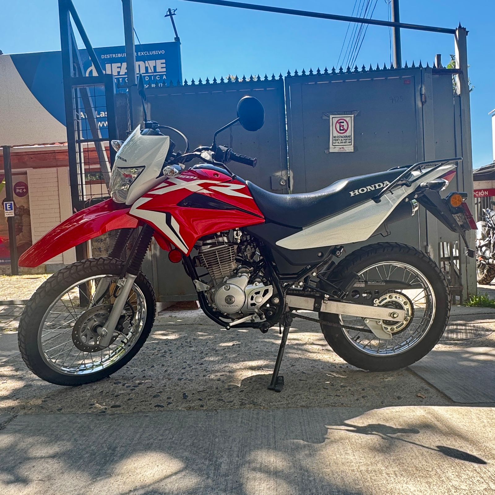 WhatsApp Image 2025-11-18 at 20.44.06 (1)