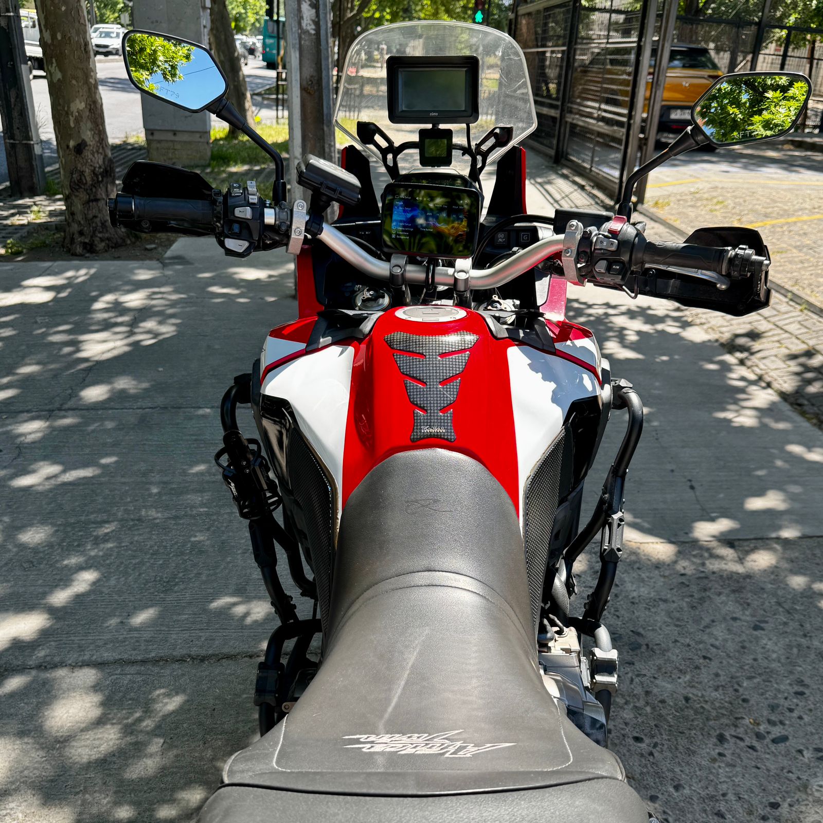 WhatsApp Image 2025-11-18 at 20.48.25 (1)