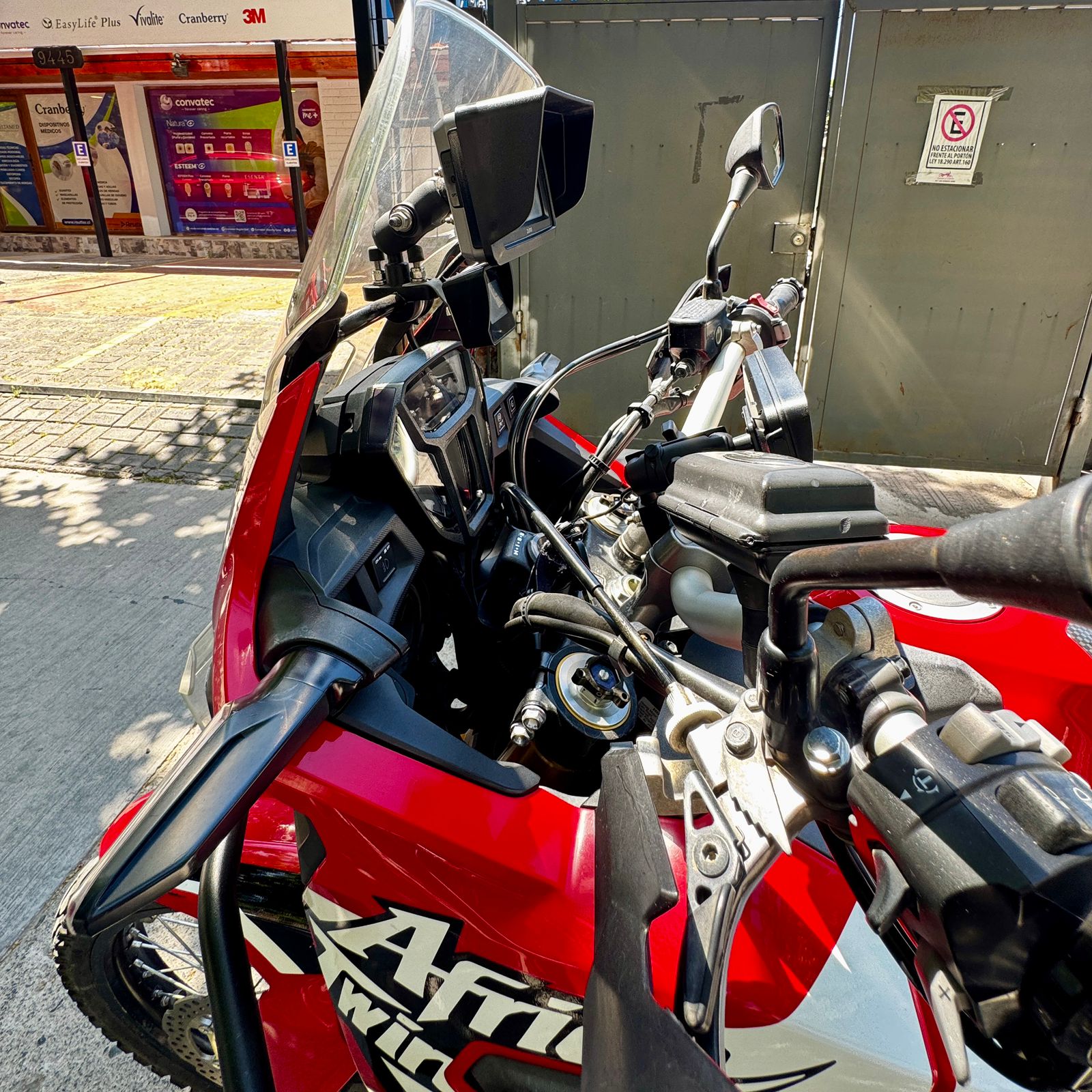 WhatsApp Image 2025-11-18 at 20.48.25